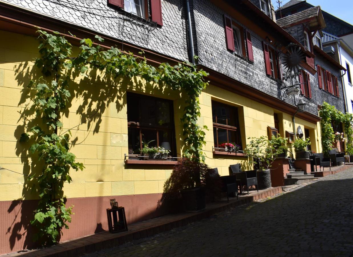 Landgasthof Zur Sonne Enkirch Buitenkant foto