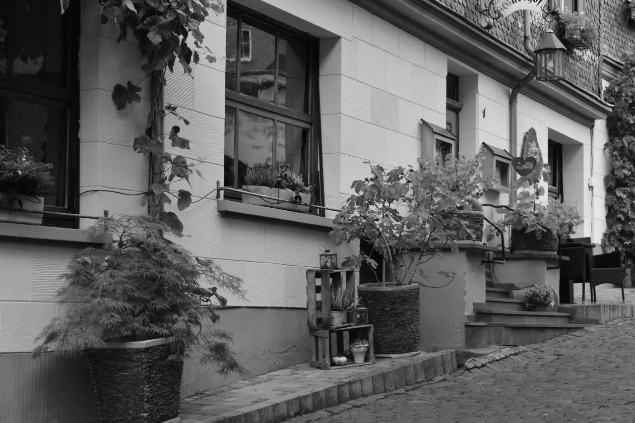 Landgasthof Zur Sonne Enkirch Buitenkant foto