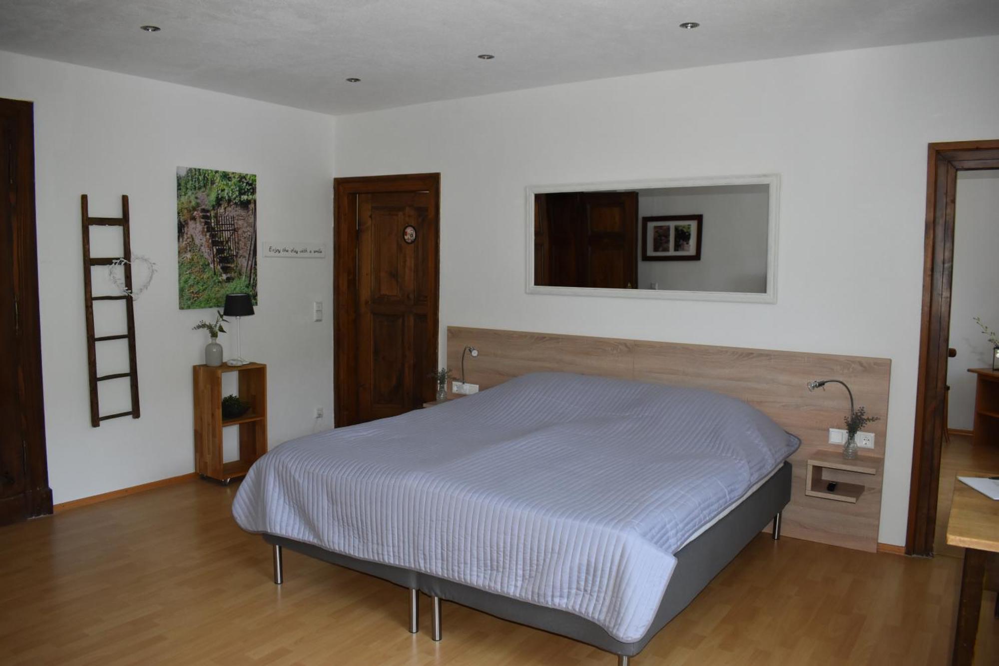 Landgasthof Zur Sonne Enkirch Kamer foto
